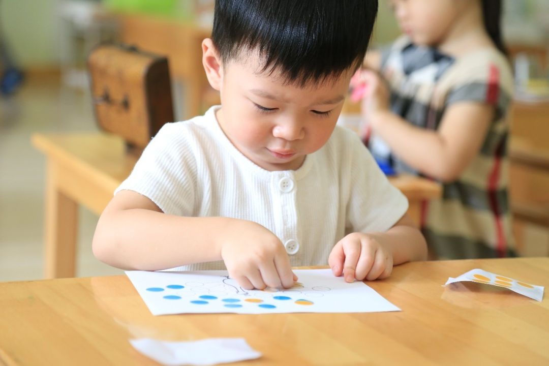 怎样教孩子写6 3308fba7bd6147029a45b68520b0e18e.jpeg