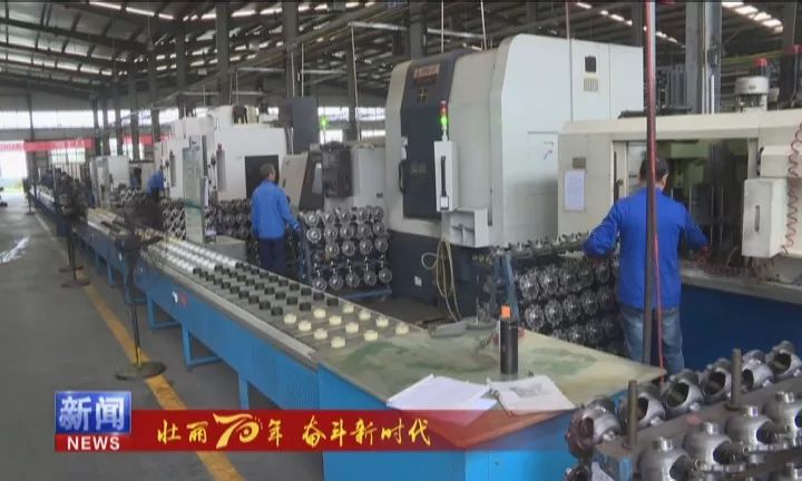 县工业经济总量不断扩大_工业产品设计(2)