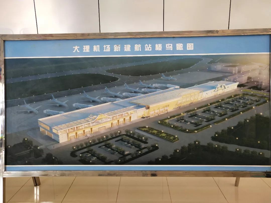 据悉,经过前期的两次改扩建后,预计今年年底大理机场可满足220万人次