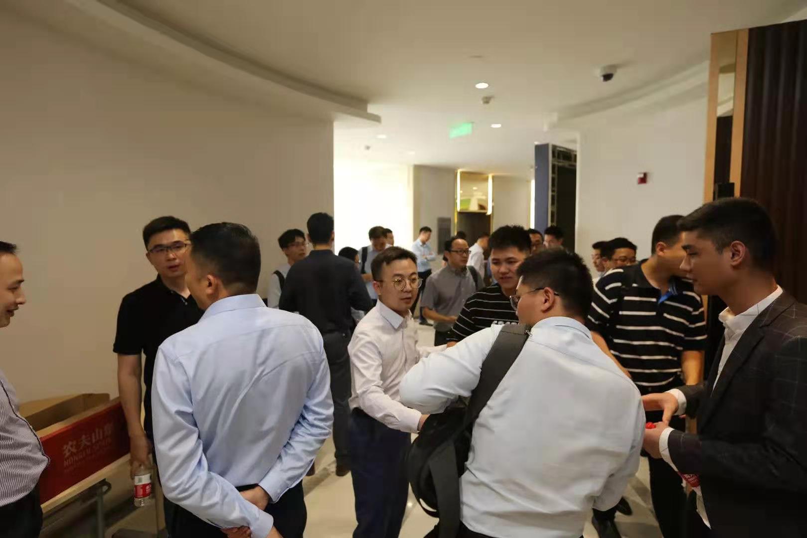 不押款、不压货，泛微代理商招募大会-上海站火热！