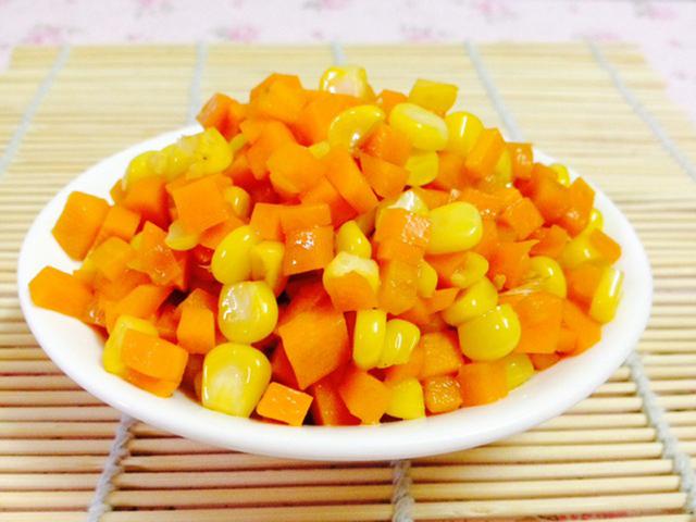 玉米炒红萝卜