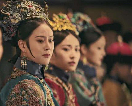 清朝时期有位女子，30岁才成为妃子，却备受乾隆皇帝宠爱