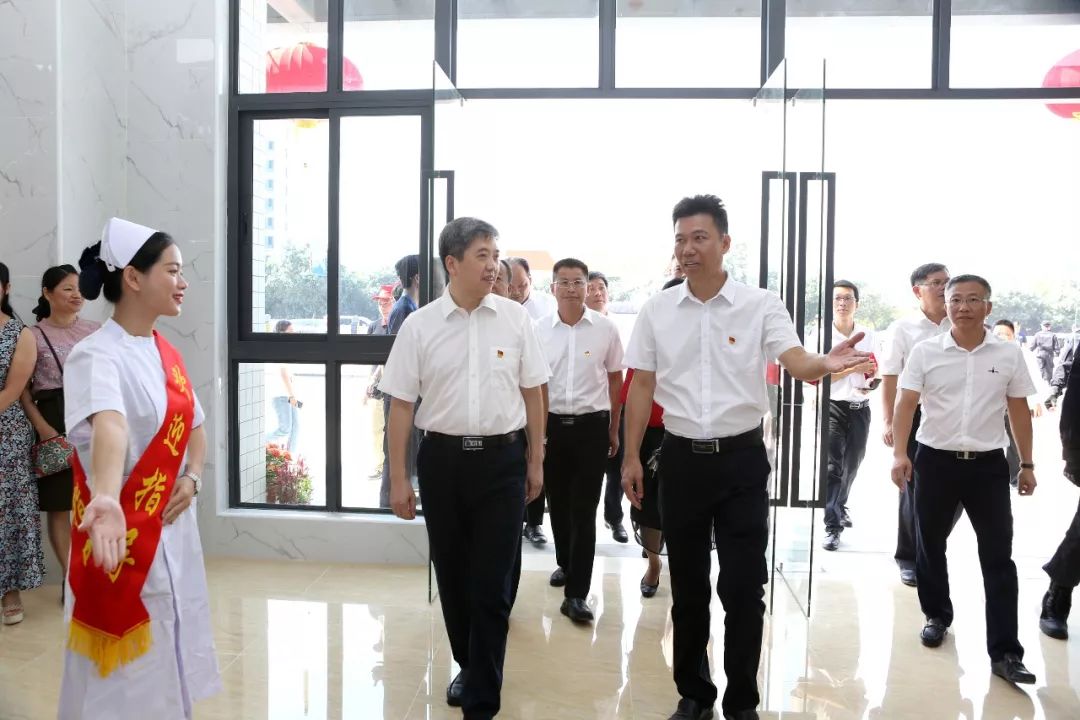 高州市第二人民医院新院区正式投入使用城南新区发展增添动力