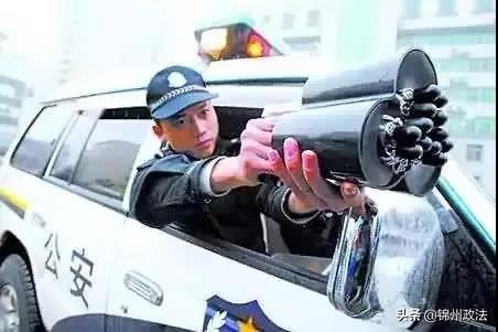 19492019警用武器大展示你见过