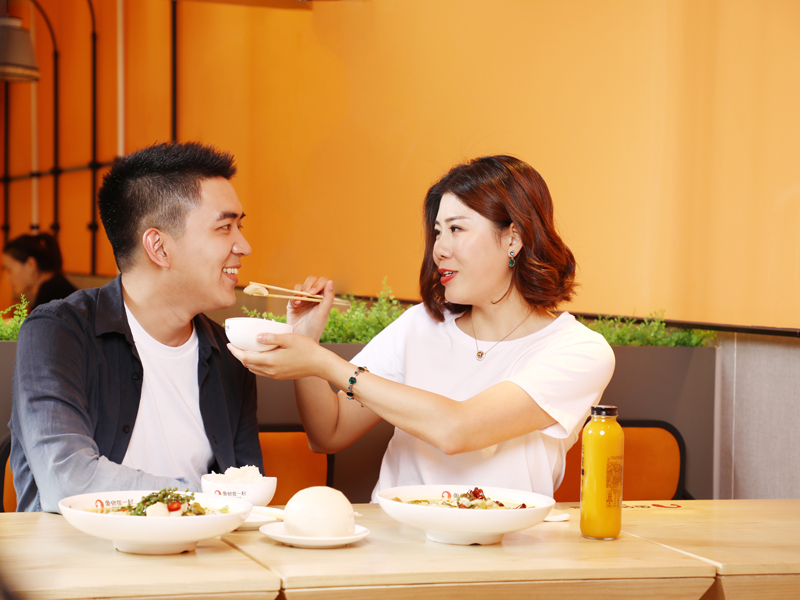 所谓鸟为食死,我为鱼你在一起酸菜鱼疯狂!