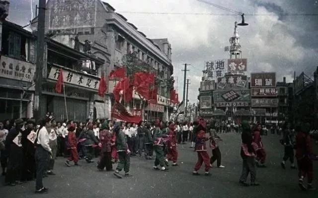 上海1949年地区人口_上海地铁与人口分布图