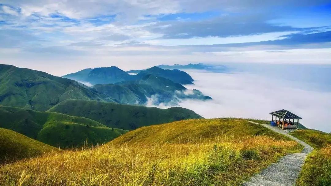 武功山 行走高山草甸 看日出日落 云海星辰