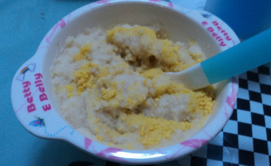 【90后俏妈育儿】孩子出现3种症状，说明是典型的脾虚，别等孩子瘦成豆芽了才察觉