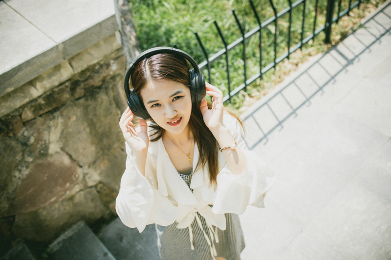 降噪黑科技彻底下放!索尼WH-XB900N蓝牙降噪