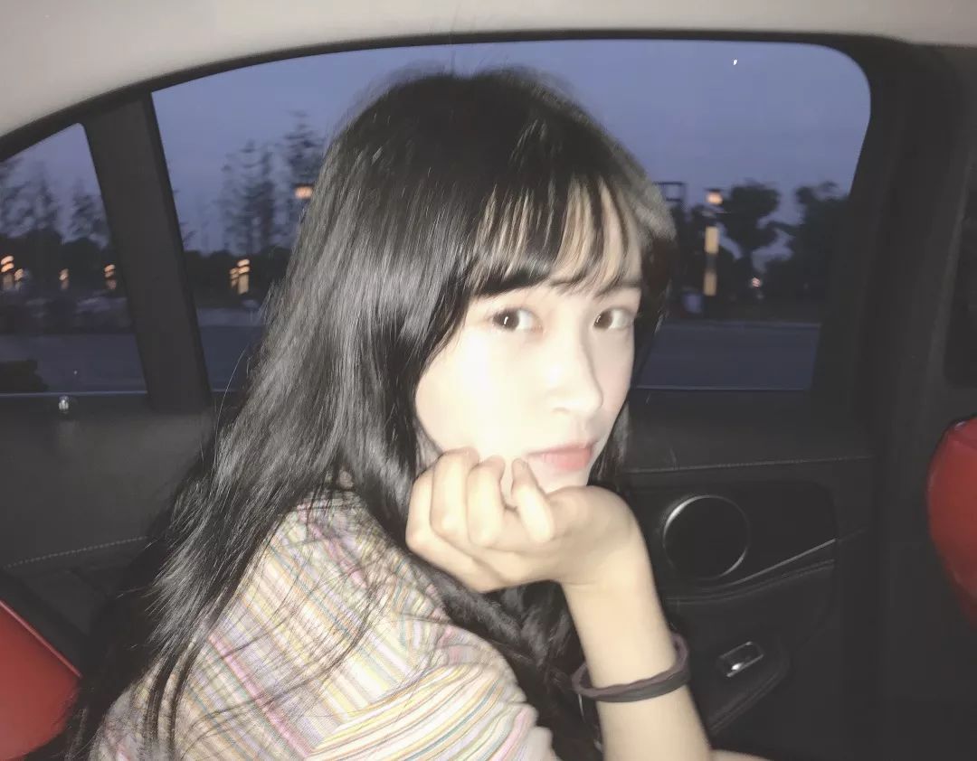 干事介绍 对外拓展部_李昕媛