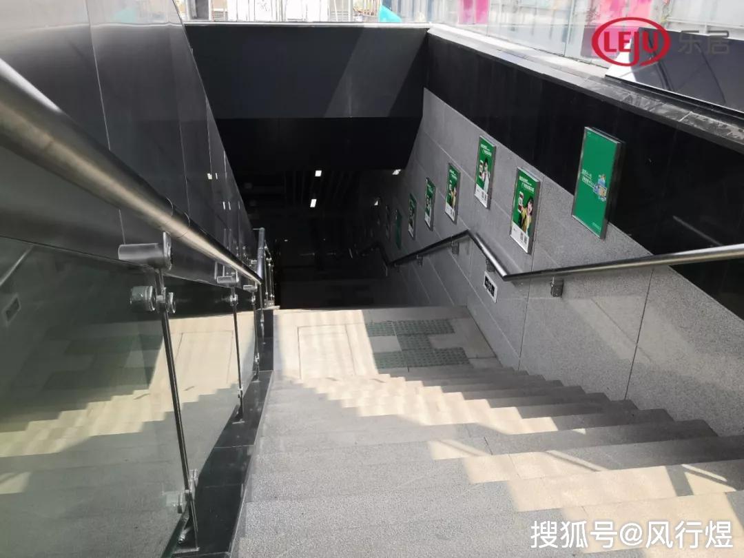 巨东村人口_八巨镇案东村图片(2)