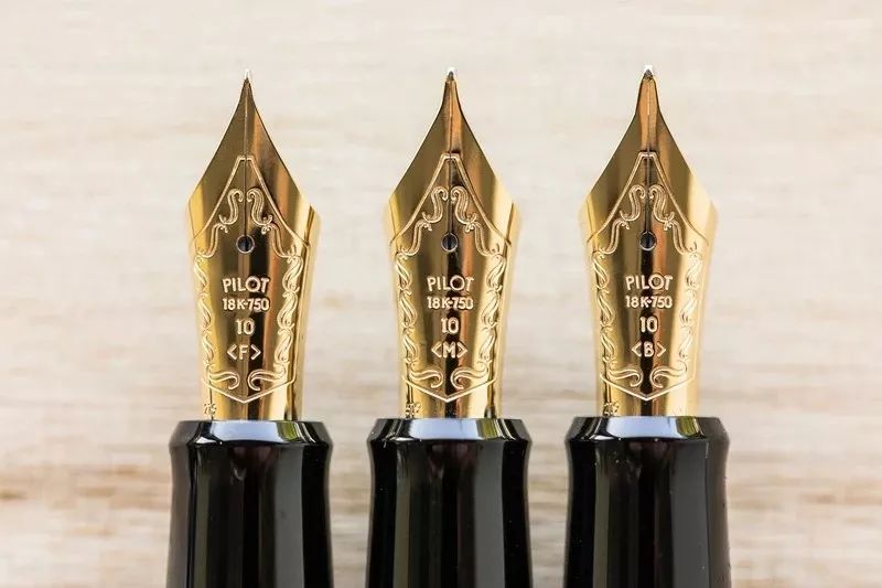 百乐又出新款钢笔了!有多少人会被价格劝退?