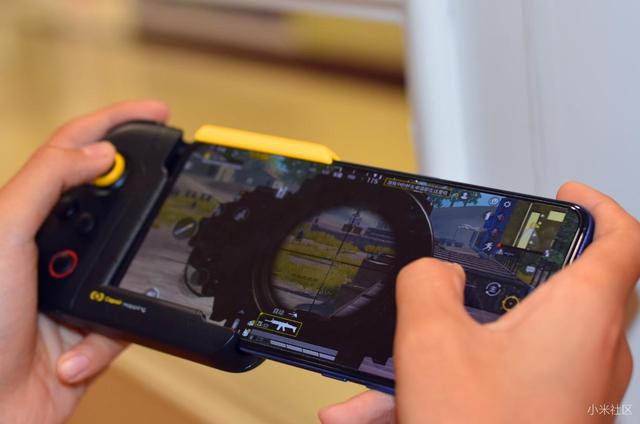 苹果能用的手柄推荐 d4fd6560913f4391833804c829d9e5ad.jpeg