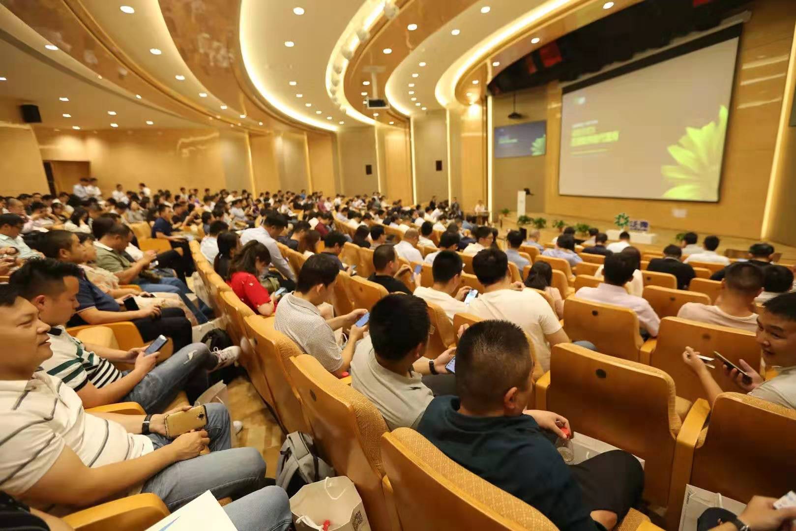 不押款、不压货，泛微代理商招募大会-上海站火热！