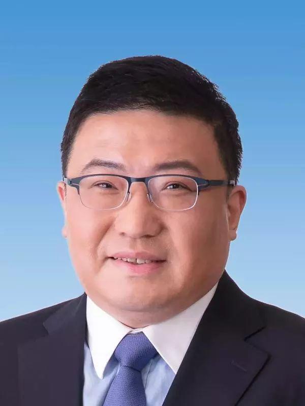 山西省政府领导班子有调整吴伟成最年轻副省长