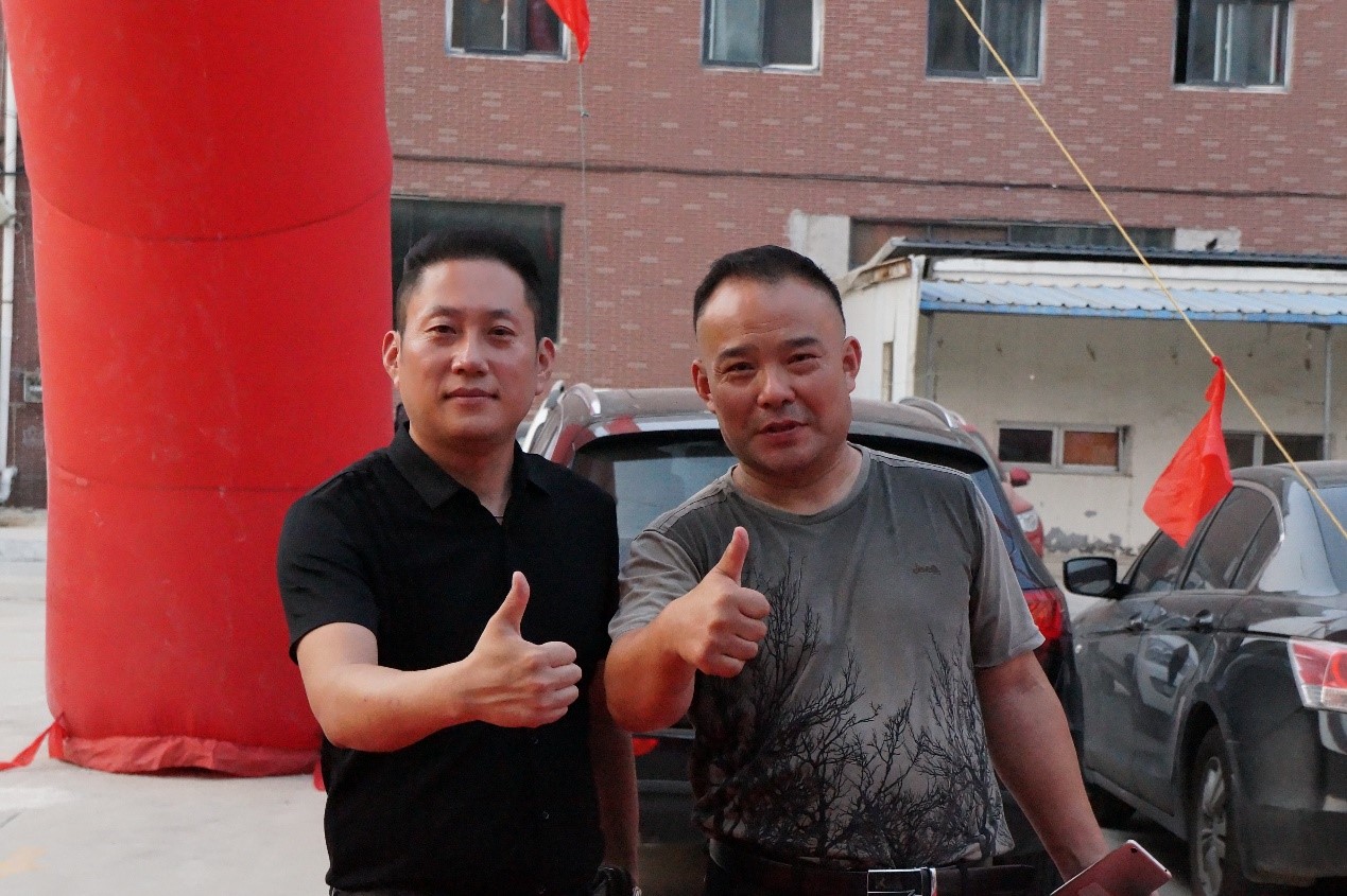 2019网易商丘态度盛典顺利举行 河南高科集团董事长张银生上台领奖