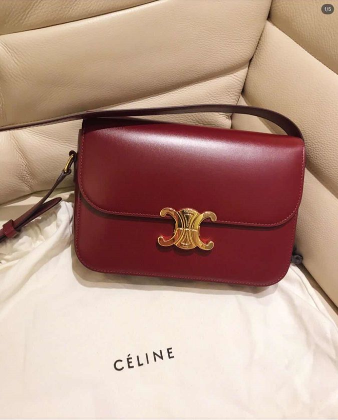 celine/新款box 价格: $3612 ▼ 价格: $3031 ▼ 小号: $3197 大号