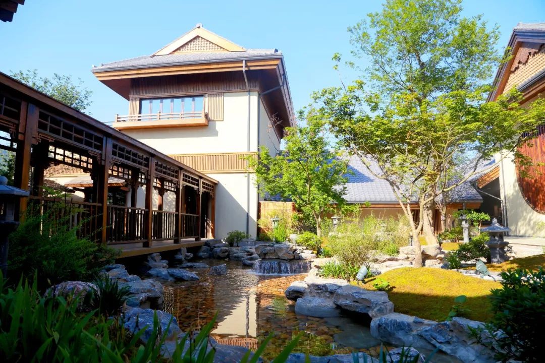 东山小镇揭开神秘面纱黄梅非遗文化旅游区步入小镇时代