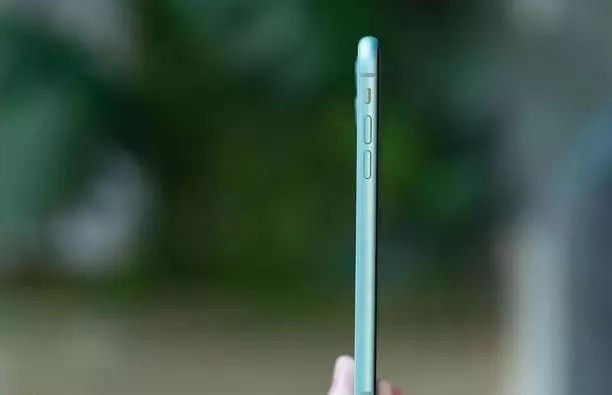 iphone11信号问题什么时候有影响 53b1ae0fc38e40aabe10beebe8e29634.jpeg