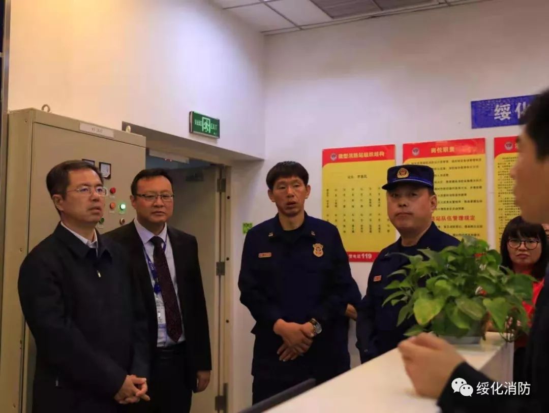 绥化市常务副市长李锡文"十一"前夕带队检查各类重点场所消防安全工作