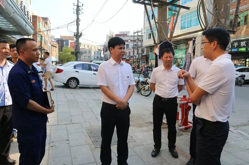 晋江市张文贤市长带队开展节前消防安全检查