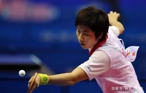 乒乓球怎么打球的 6991f532732e4ae1bde198472277e7fc.jpeg