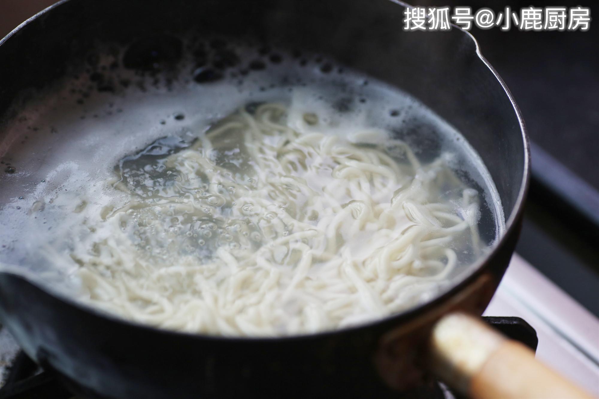 7d6d6359cef64029967eb66b81d4bbc5.jpeg