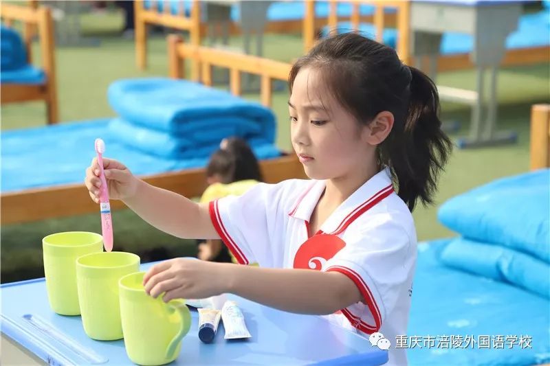 【梦想小学部】第七届"新生活 好习惯"生活自理技能大赛_被子