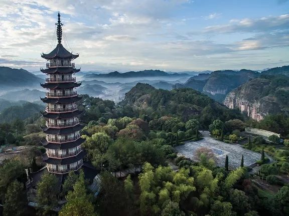 永康方岩风景区,石鼓寮影视城,科技五金城一日游(促销价)