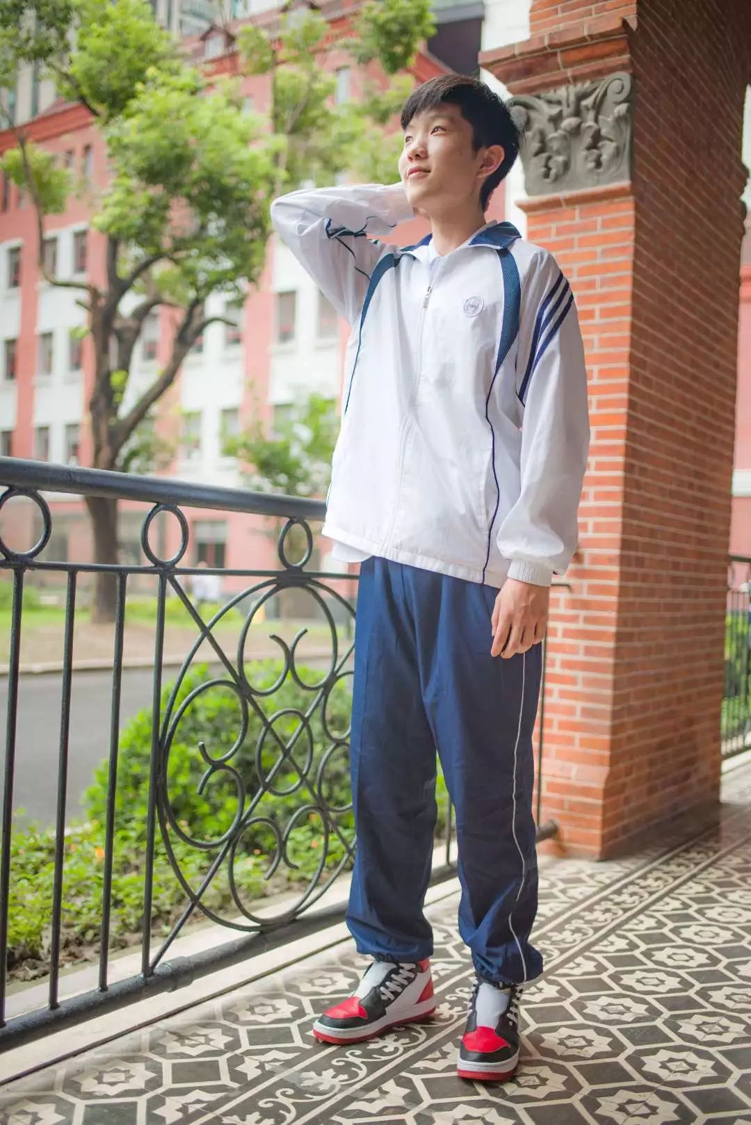 樱花刺绣长袖日本学生校服JK制服水手服正统中间服学院风-阿里巴巴