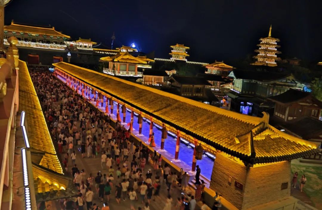 夜游襄阳唐城一日游148元人不含餐10月123456日发班