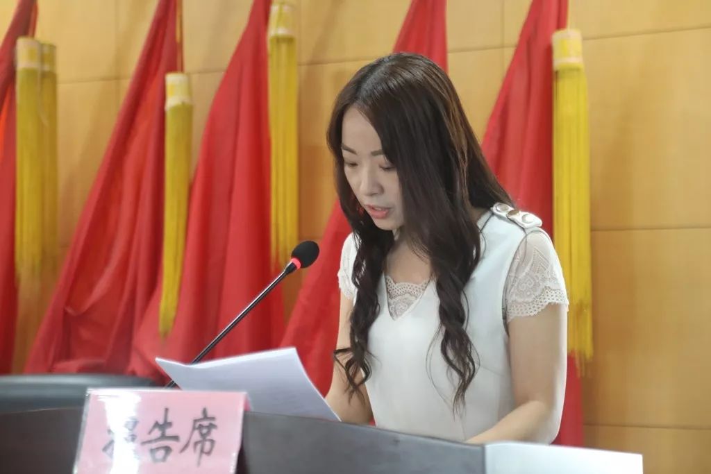 怎么成为人大代表选民 d941c3702fba4a388967fffef70b09ae.jpeg