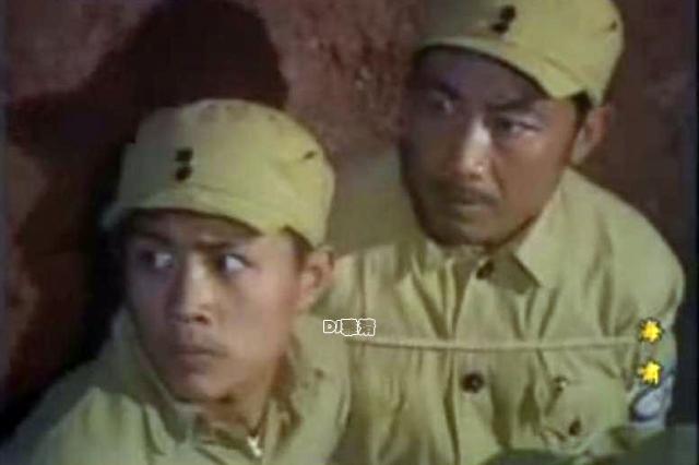《虾球传《海啸》演员今昔照,大多已改行,如今钟浩当导演王战成翻译