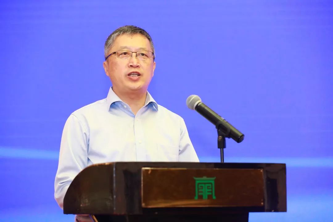 上海市奉贤区副区长连正华 致辞