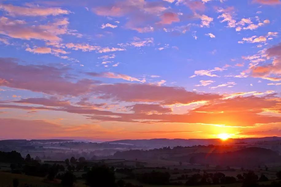 什么时候才会天晴 094c8acc3b1747ac856eadfda801edcc.jpeg