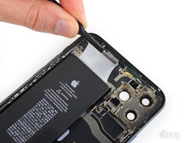 iphone 11 pro拆机!还是英特尔基带芯片,电池结构有大变化_max