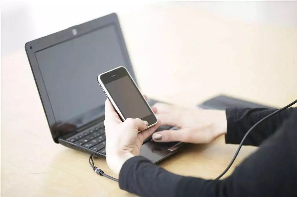 手机怎么调成电脑版 37e19c92fd004494bfe3d350a0aaa291.jpeg