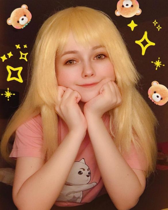 超还原!又甜又性感的俄妹