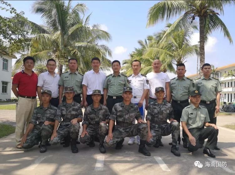 天涯区人武部回访岛内新兵_倪海明