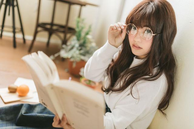 怎样变得自信开朗阳光 53579cac04ef499eacbf9dd3065ef9a6.jpeg