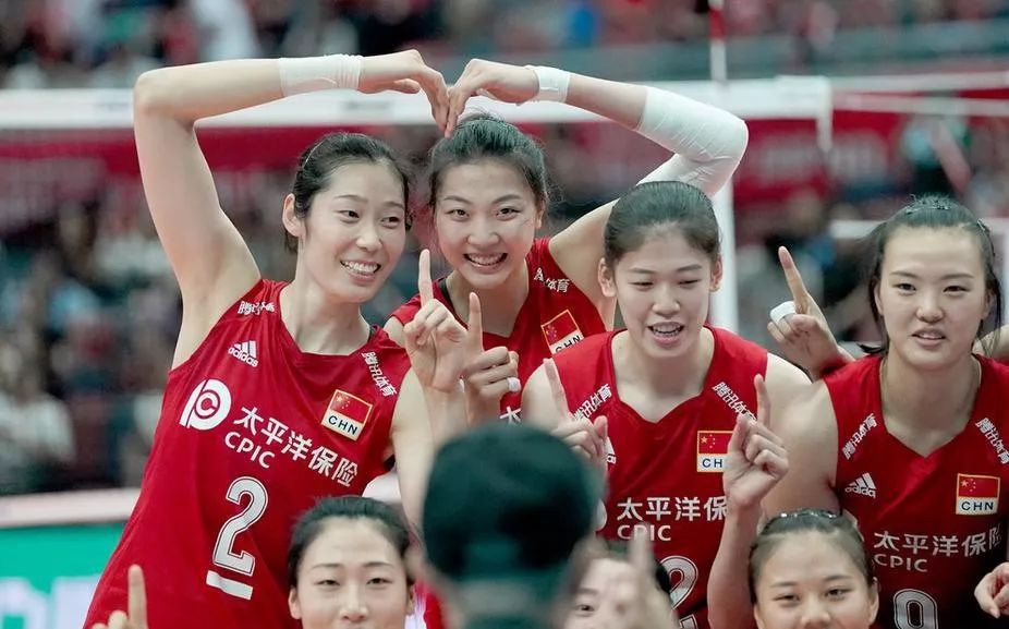 中国女排3-0完胜阿根廷 第四次全胜夺冠