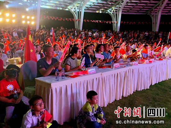 新津县五津街道举行新中国成立70周年文化庆祝活动
