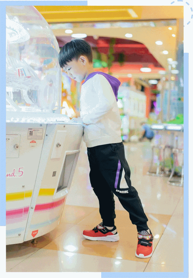 会员价￥251  券后价￥135 mini peace 帽子￥129  ▲ mini peace