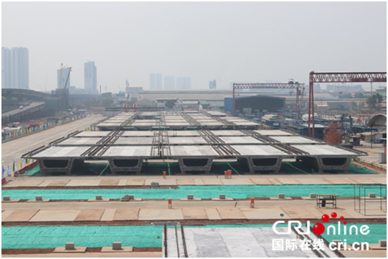 中国高铁海外最大制梁场一次性通过CRCC认证