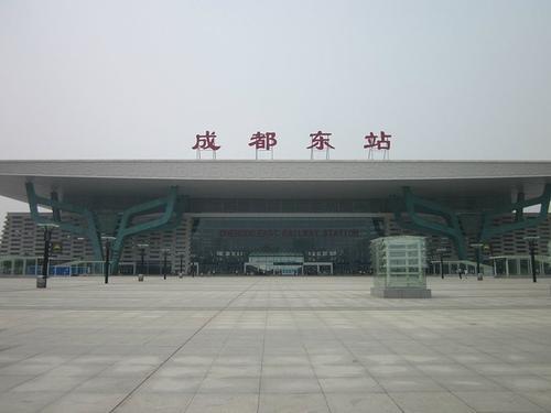 十大火车站排行榜_广州南站一马当先,杭州东站跻身前三!中国十大火车站出炉(2)