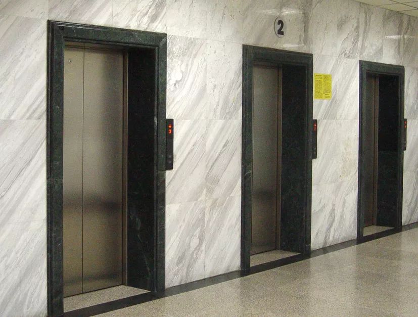 贵州出台规定，12层以上住宅单元设置电梯不得少于2台(图2)