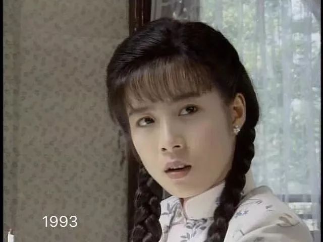1993年,《梅花三弄之鬼丈夫》中岳翎也是备受好评,除了苦情,娇俏感更