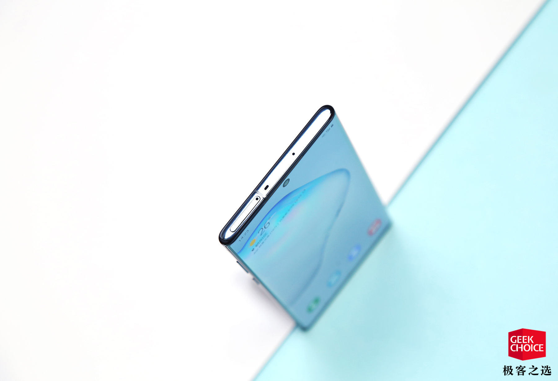 漫威英雄大全英文 三星 Galaxy Note10+ 5G 体验：目前最美的 5G 手机？