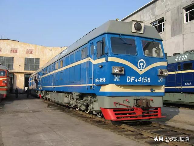 n5型内燃机车目前吉林机务段货运机车主力机型牵引定数提高至2500吨
