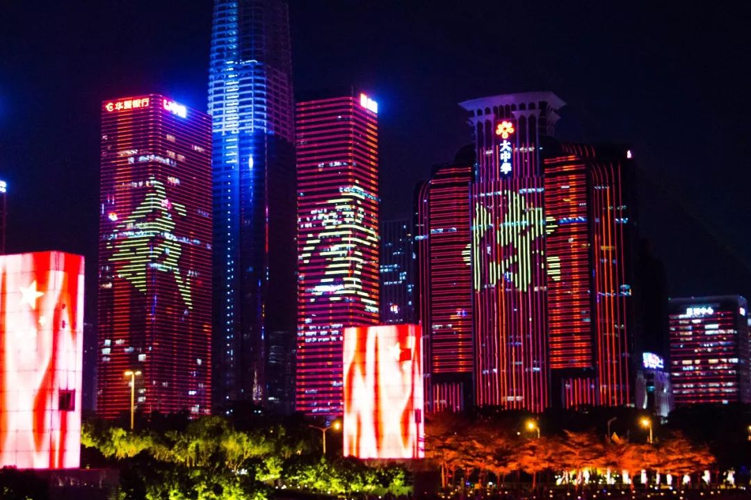 灯光秀深圳几分钟 2f1a099e00f849ee9e0ed13563f5dafb.jpeg